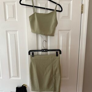 Fashion Nova 2 piece set